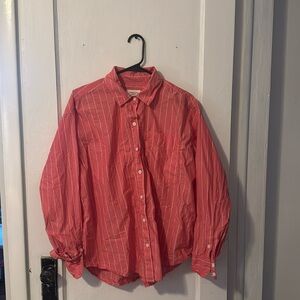 American eagle size small, runs big, pink striped button down. Worn twice.